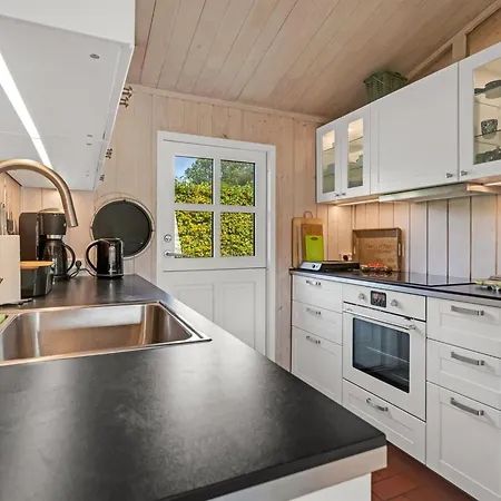 Soehnke - 100m To The Fjord By Interhome