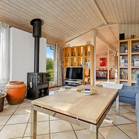 Soehnke - 100m To The Fjord By Interhome *
